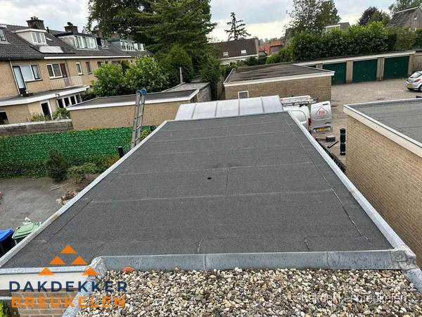 Dakinspectie plat dak na renovatie in Breukelen