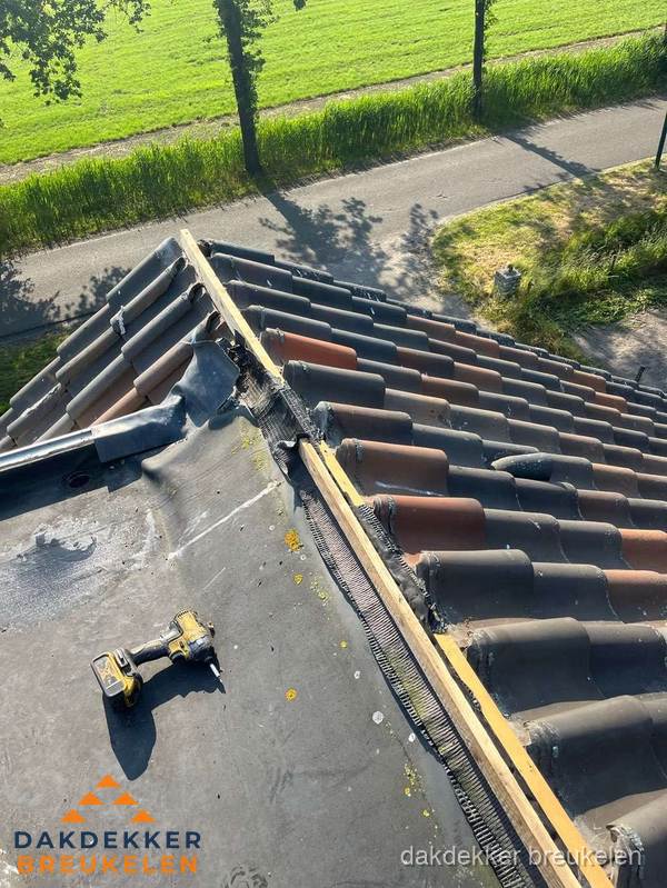 Kosten dakgoot vervangen: werkzaamheden aan dakrand in Breukelen